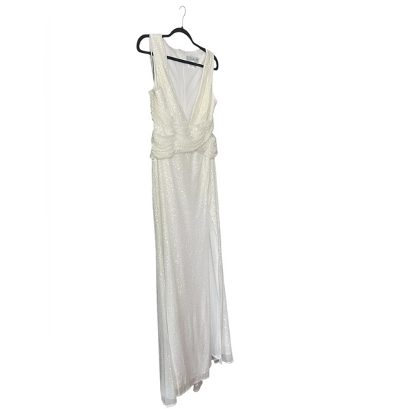 MAC DUGGAL • WHITE LONG SLEEVELESS SEQUINS GOWN 26598• NWT - Picture 8 of 9